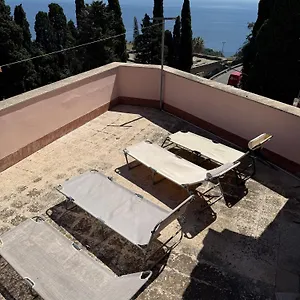 Porta Messina Pensión